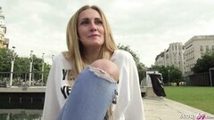 A szőke Linda LeClair pénzért szexel a francia fickóval Thumb